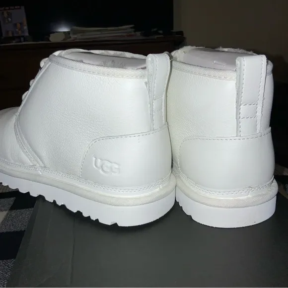 NEW UGG men’s white leather boots..  size 11.