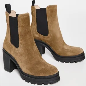 NEW Veronica Beard Winnie Suede Lug Sole Heeled Chelsea Boots Size 10.5 Moss