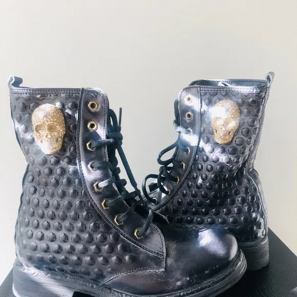 NEW Women’s Philipp plein black boots