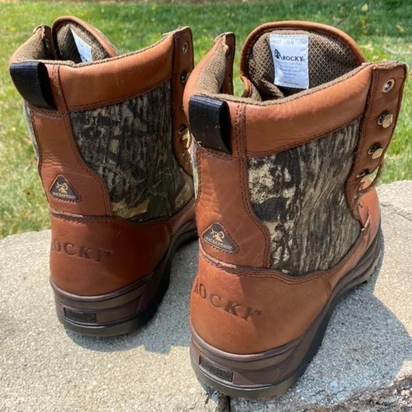 NEW~ROCKY 600~WATERPROOF~THINSULATE/INSULATION~BOOTS~SIZE 12 M~BR