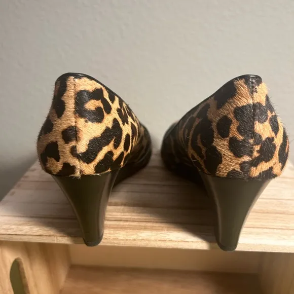 NIB Franco Sarto Leopard Print Women's Shoes size 7