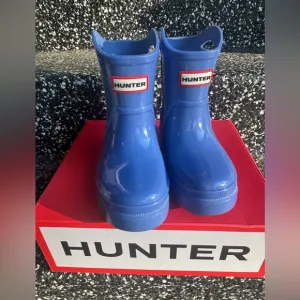 NIB. Hunter. Little Kids Georgey Waterproof Boots. Size 10C. Blue