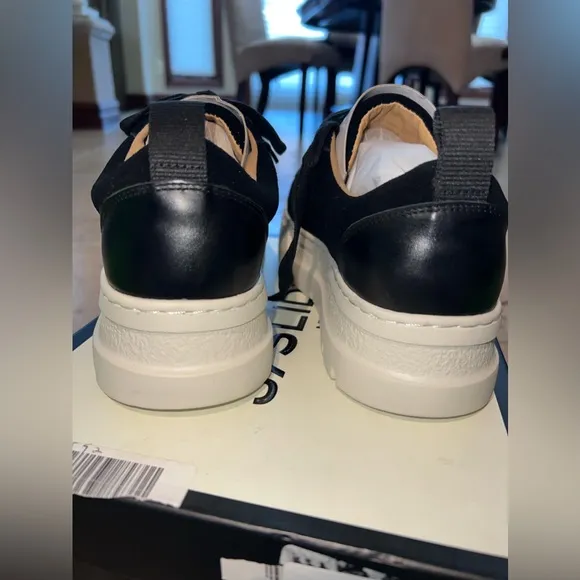 NIB- J/L Slides Roger platform sneakers in black suede