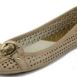 NIB Micheal Kors Fulton Moc  Leather Shoes  NUDE perforated Size 9.5