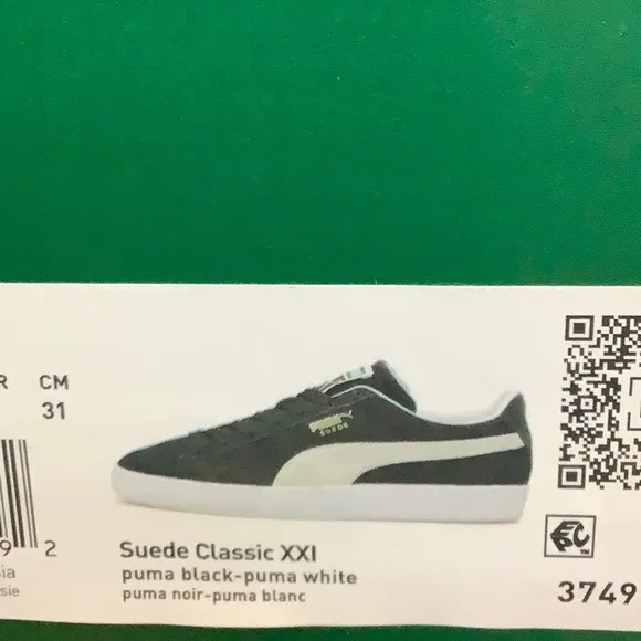 NIB PUMA Sneakers - Men's Suede Classic XXI