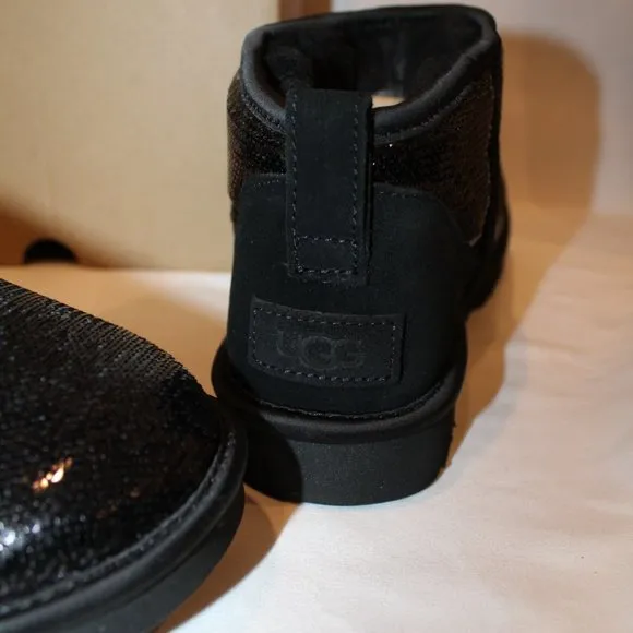 NIB UGG WOMEN'S ULTRA MINI SEQUIN METALLIC‎ BLACK BOOTS