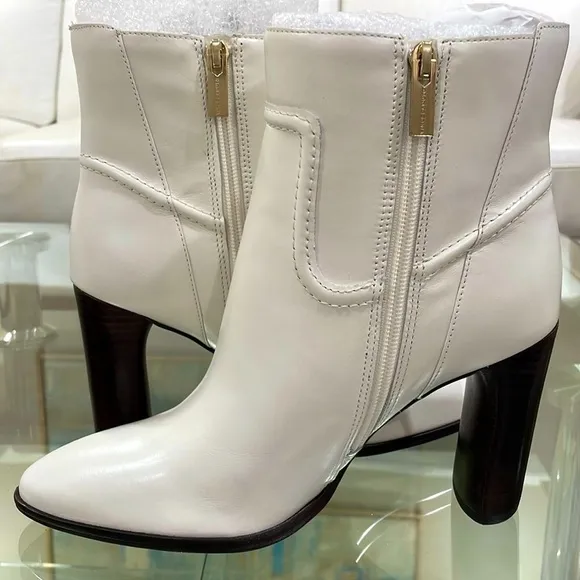 NIB VINCE CAMUTO 8M coconut cream genuine leather side zipper heel pointy toe