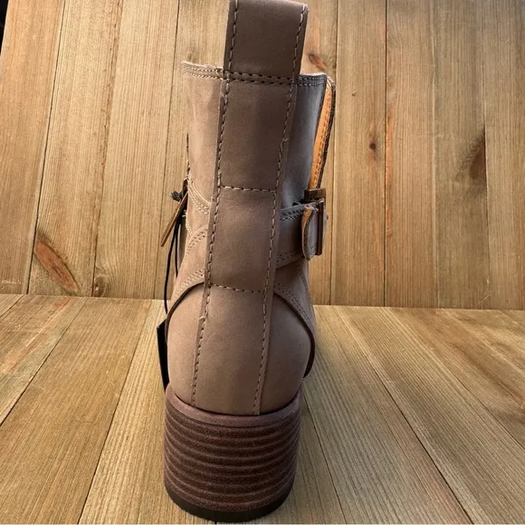 NIB Vionic Waterproof Low Taupe Leather Sienna Stone WP Nubuck Boots size 6
