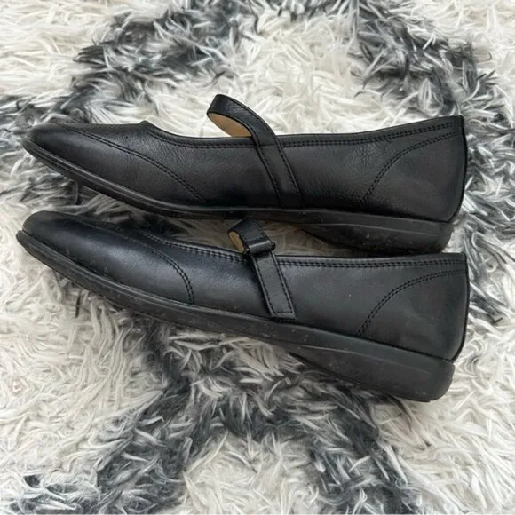 Nibi Mary Jane Shoes