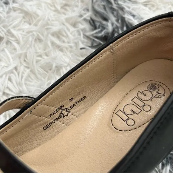 Nibi Mary Jane Shoes