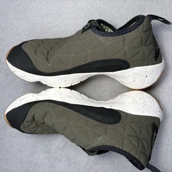 Nike ACG Moc 3.0 Slip On Sneaker Shoes Green CI9367-301 Mens Size 7 EUC