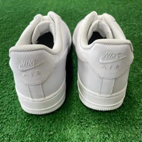 Nike Air Force 1 07 Low Womens Casual Shoes White DD8959-100 VNDS Size 10