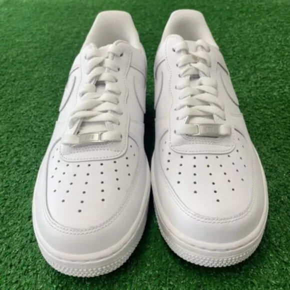 Nike Air Force 1 07 Low Womens Casual Shoes White DD8959-100 VNDS Size 10