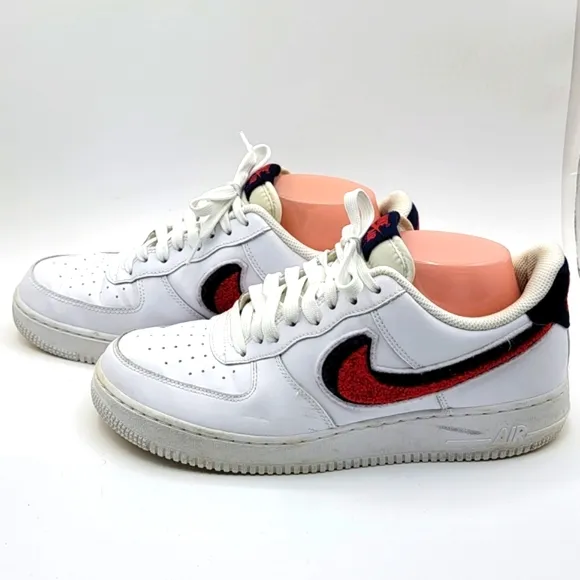 Nike Air Force 1 07 LV8 Chenille Swoosh Size 8.5