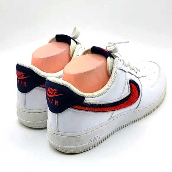 Nike Air Force 1 07 LV8 Chenille Swoosh Size 8.5