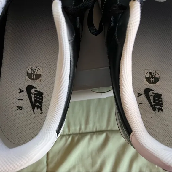 Nike Air Force 1 ‘82’s Men's Black and White Sneakers