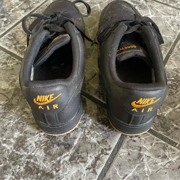 Nike Air Force 1 Gore Tex Black Sneakers Classic Low-Top Design