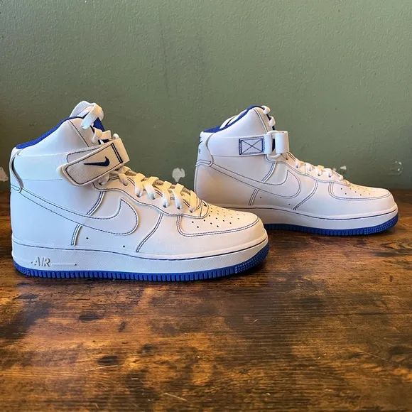 Nike Air Force 1 High (white and royal blue stitch)