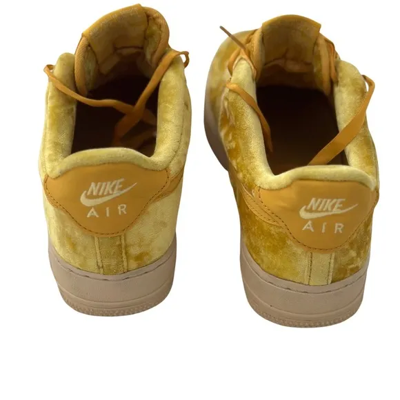 Nike Air Force 1 LV8 Gold Velvet Classic Sneakers