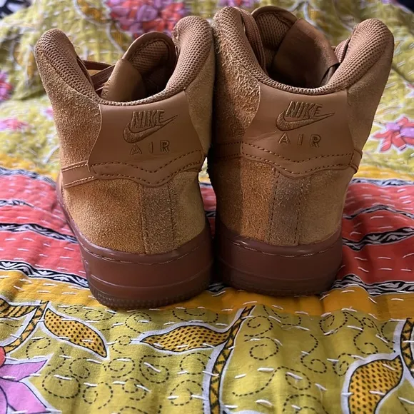 Nike Air force 1 Youth size 5 High-Top Sneakers