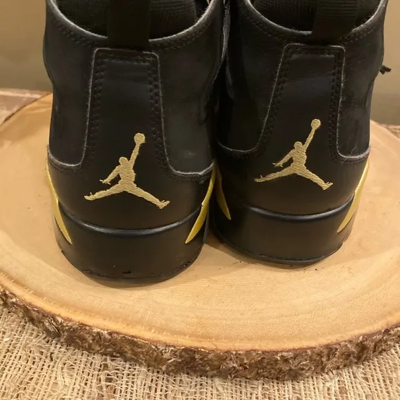 NIKE AIR JORDAN FLIGHT CLUB 91  MEN'S BASKETBALL SHOES SIZE 10