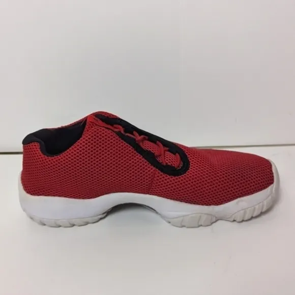 Nike Air‎ Jordan Future Low 3M University Red Men's Size 9.5 Sneakers 718948-600