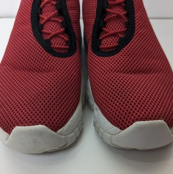 Nike Air‎ Jordan Future Low 3M University Red Men's Size 9.5 Sneakers 718948-600