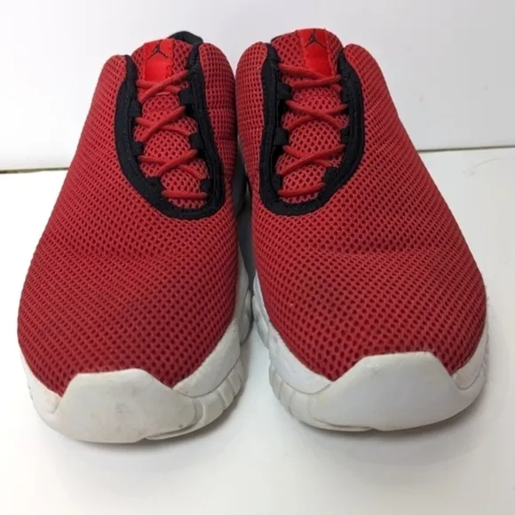 Nike Air‎ Jordan Future Low 3M University Red Men's Size 9.5 Sneakers 718948-600
