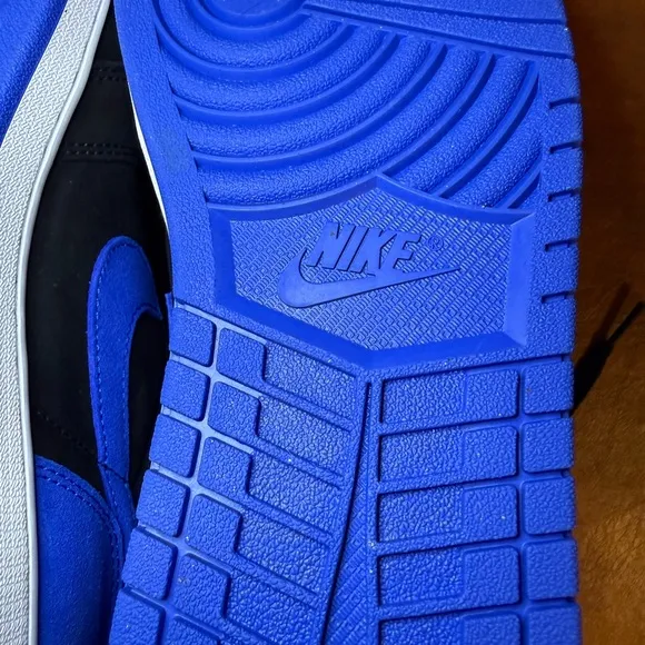 Nike Air Jordan High OG “Royal Reimagined” men’s size 11
