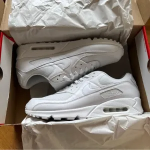 Nike Air Max 95 “Triple White” Size 15 (Deadstock/Never Worn)