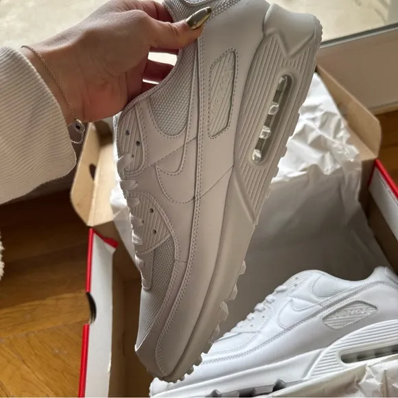 Nike Air Max 95 “Triple White” Size 15 (Deadstock/Never Worn)