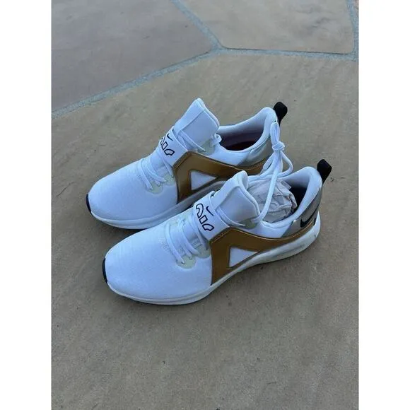 Nike Air Max Bella TR 5 White/Blac/ Metallic Silver Women's Size 8.5 Shoes New