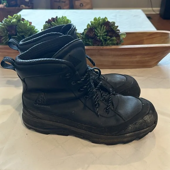 Nike Air Max Conquer ACG Watershield Mens Boots 472493 Waterproof Insulated 14