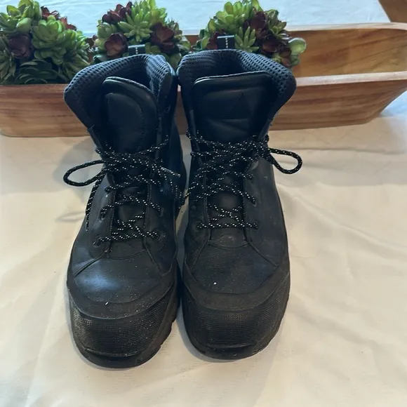 Nike Air Max Conquer ACG Watershield Mens Boots 472493 Waterproof Insulated 14