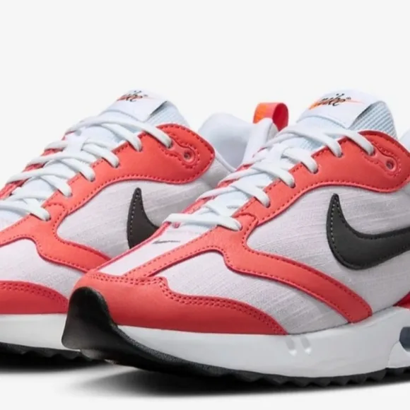 Nike Air Max DawnWomen's Shoes size7 new