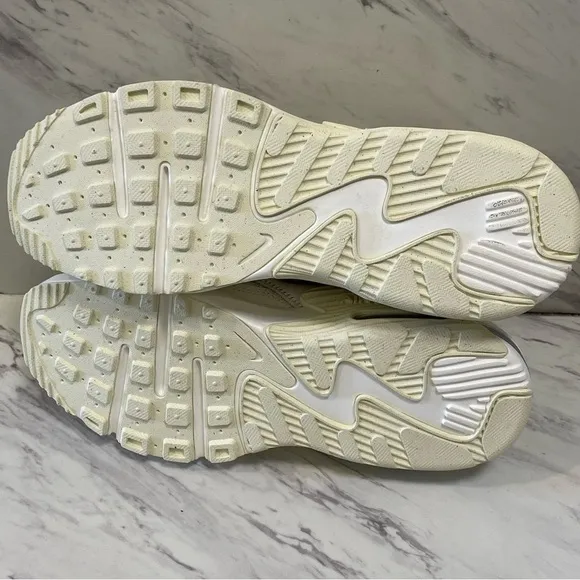 Nike Air Max EXCEE Running Shoes Natural White Rose Gold Women’s Sz 6.5 NEW.