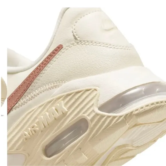 Nike Air Max EXCEE Running Shoes Natural White Rose Gold Women’s Sz 6.5 NEW.