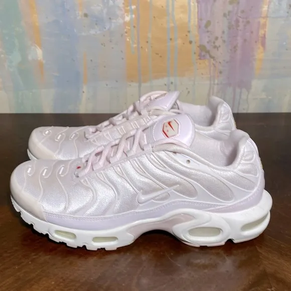 Nike Air Max Plus TN SE ‘Pale Pink’ Women’s size 10