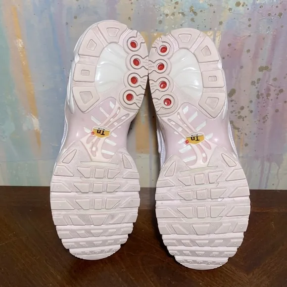 Nike Air Max Plus TN SE ‘Pale Pink’ Women’s size 10