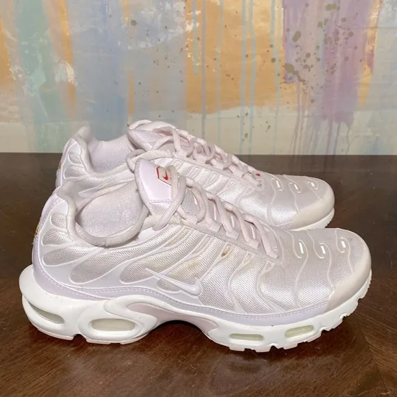 Nike Air Max Plus TN SE ‘Pale Pink’ Women’s size 10