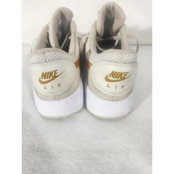 NIKE Air Max SC Phantom/Gold Suede-Sanddrift Women’s Size 9.5 CW4554 004