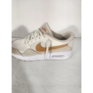 NIKE Air Max SC Phantom/Gold Suede-Sanddrift Women’s Size 9.5 CW4554 004