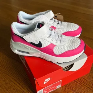 Nike Air Max Systm