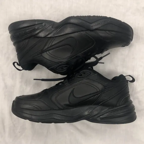 Nike Air Monarch IV Men’s Black Training Shoes/ Size: 9/ Style: 415445-001