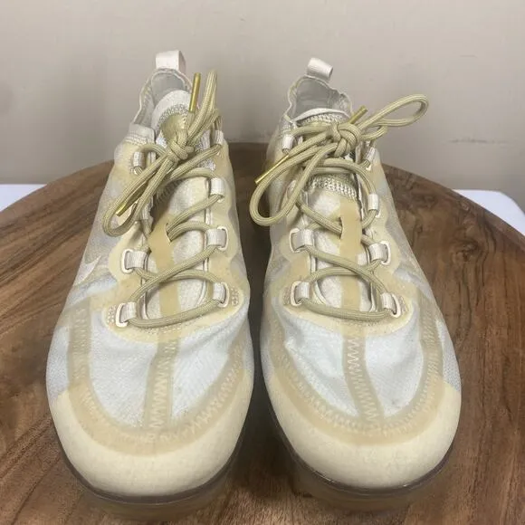 Nike Air VaporMax 2019 White Gold Womens Size 8.5 Cream Athletic Shoes