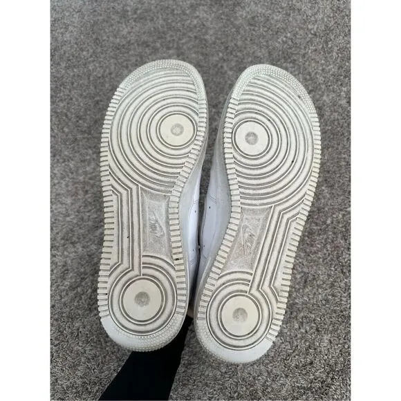 Nike Air Force 1 '07 Men's Size 12.5 Shoes Low Top Sneakers All White Casual