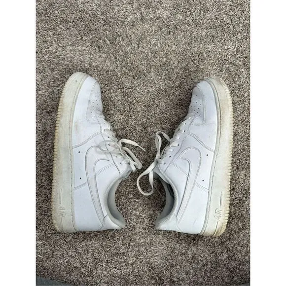 Nike Air Force 1 '07 Men's Size 12.5 Shoes Low Top Sneakers All White Casual