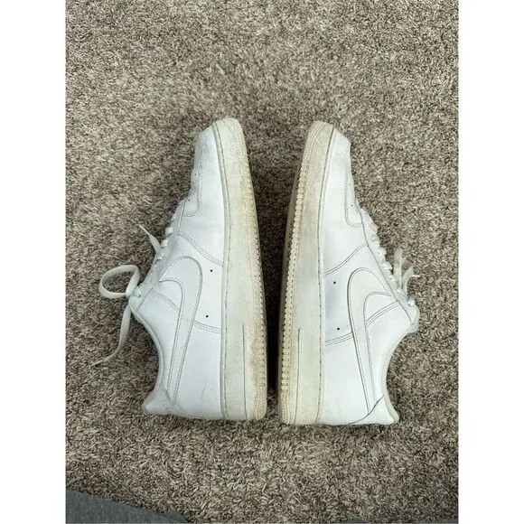 Nike Air Force 1 '07 Men's Size 12.5 Shoes Low Top Sneakers All White Casual