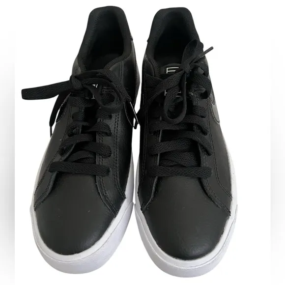 Nike Black and White Athletic low dunk Sneakers with Minimalist Design