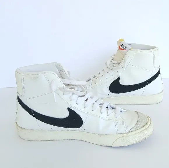 Nike Blazer '77 Hightop Sneakers Mens Size 8